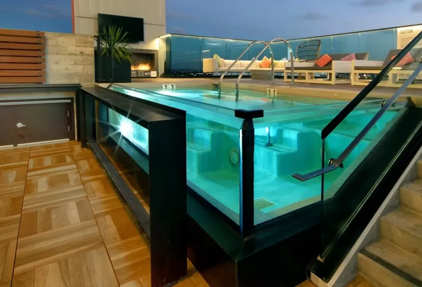 Pool features