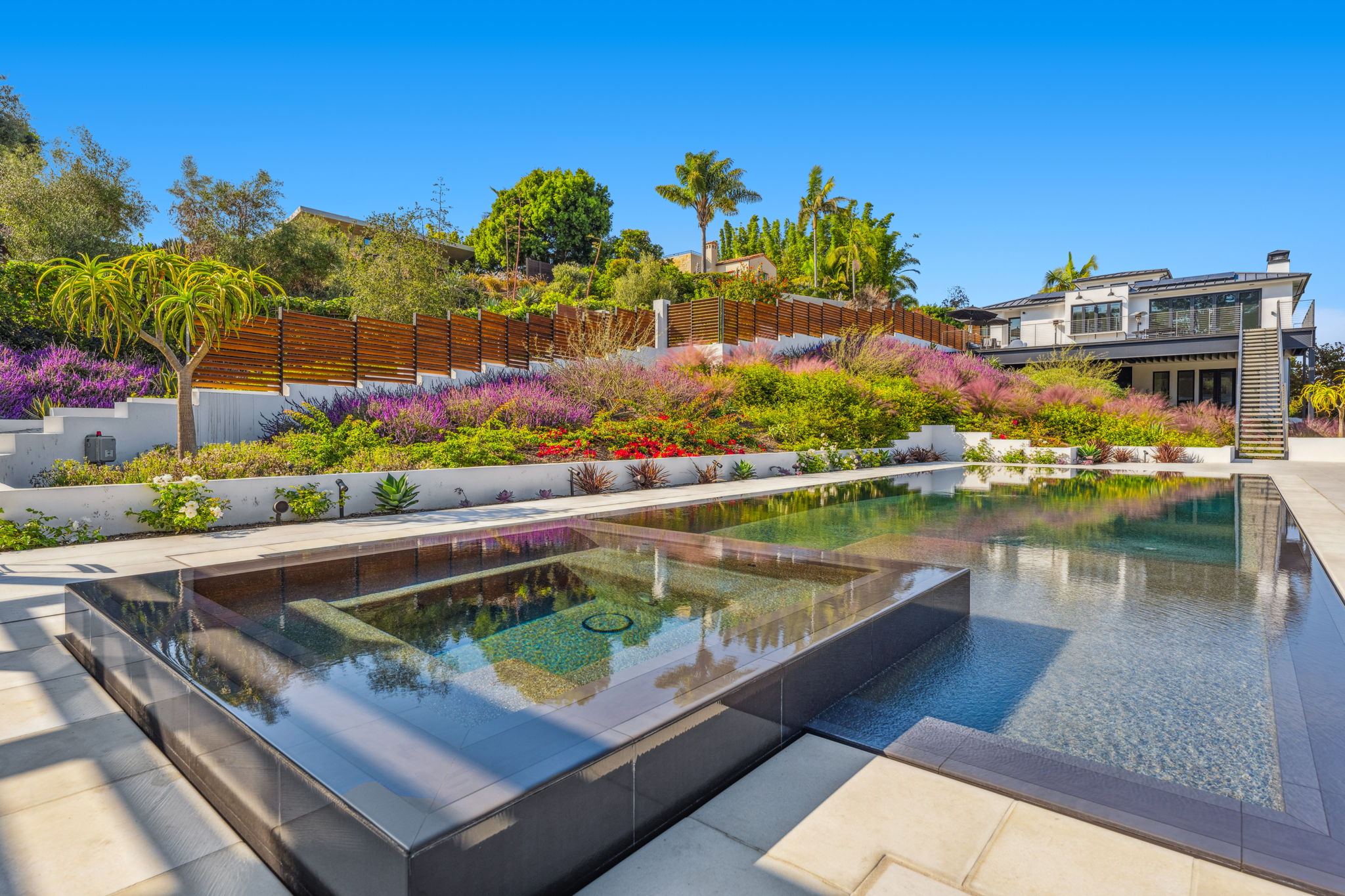 The Blackstone Escape: Luxury Custom Pool