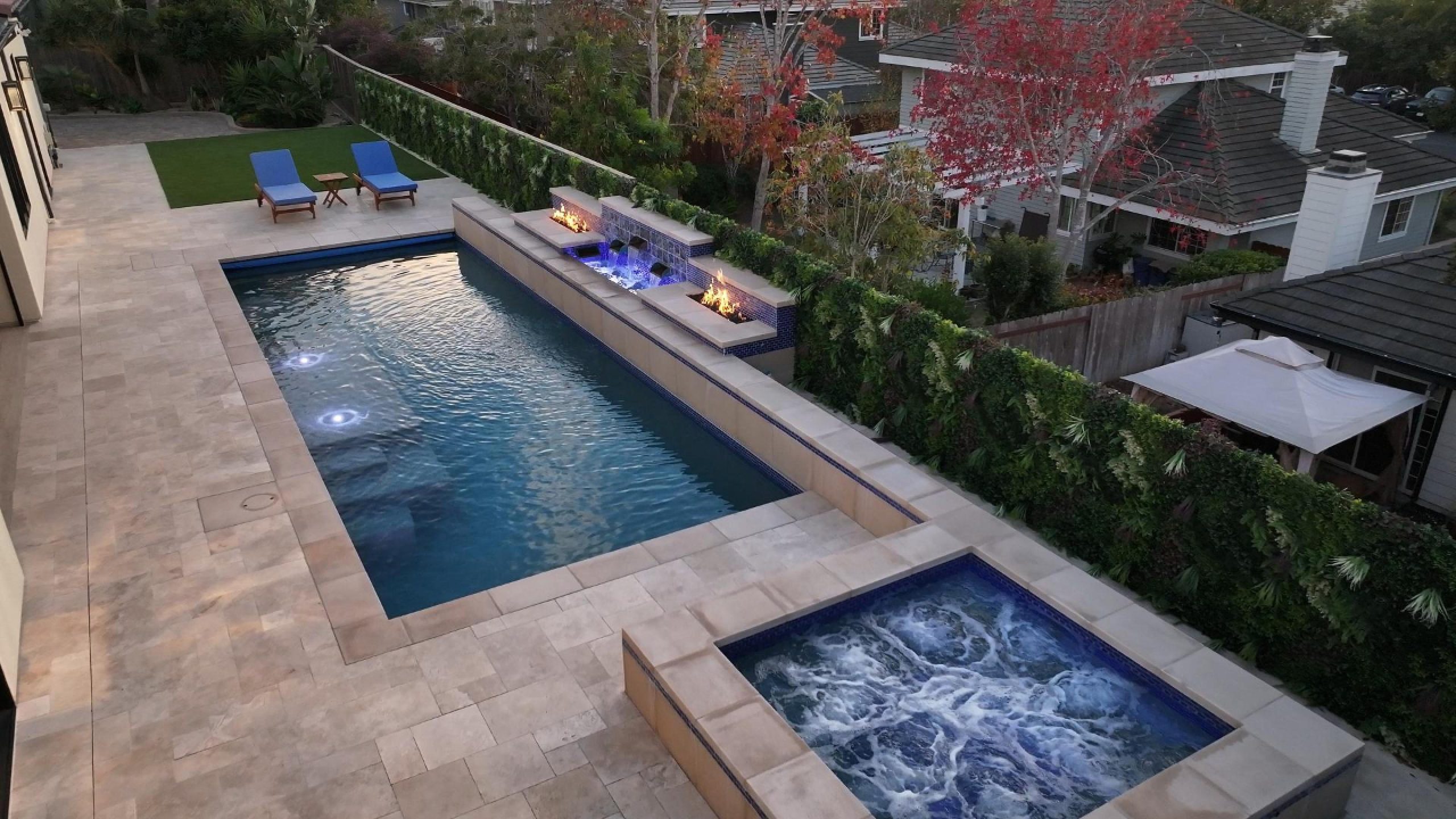 Fireside Flow: Contemporary Custom Pool
